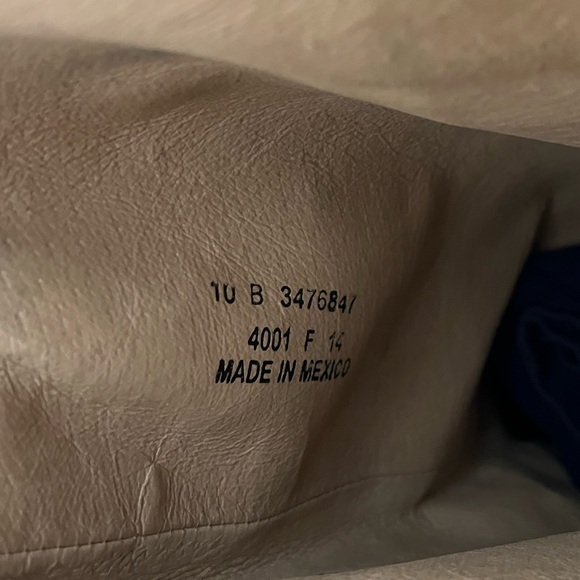 Womens Frye Boots - Picture 4 of 9